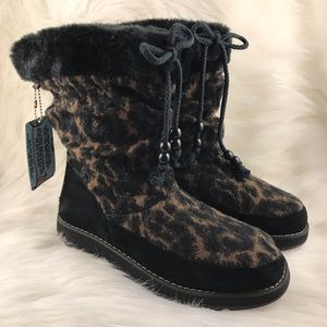 Skechers Cheetah/leopard Print Boot Women’s sz 7.5